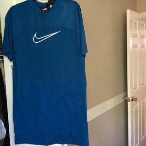 Nike dress NWT